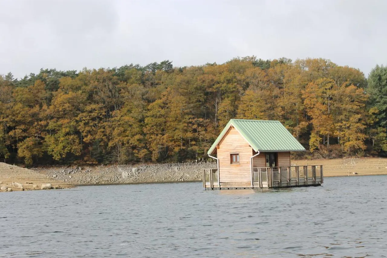 Les Chalets Flottants Des Planquettes Villa Saint-Etienne-Cantales