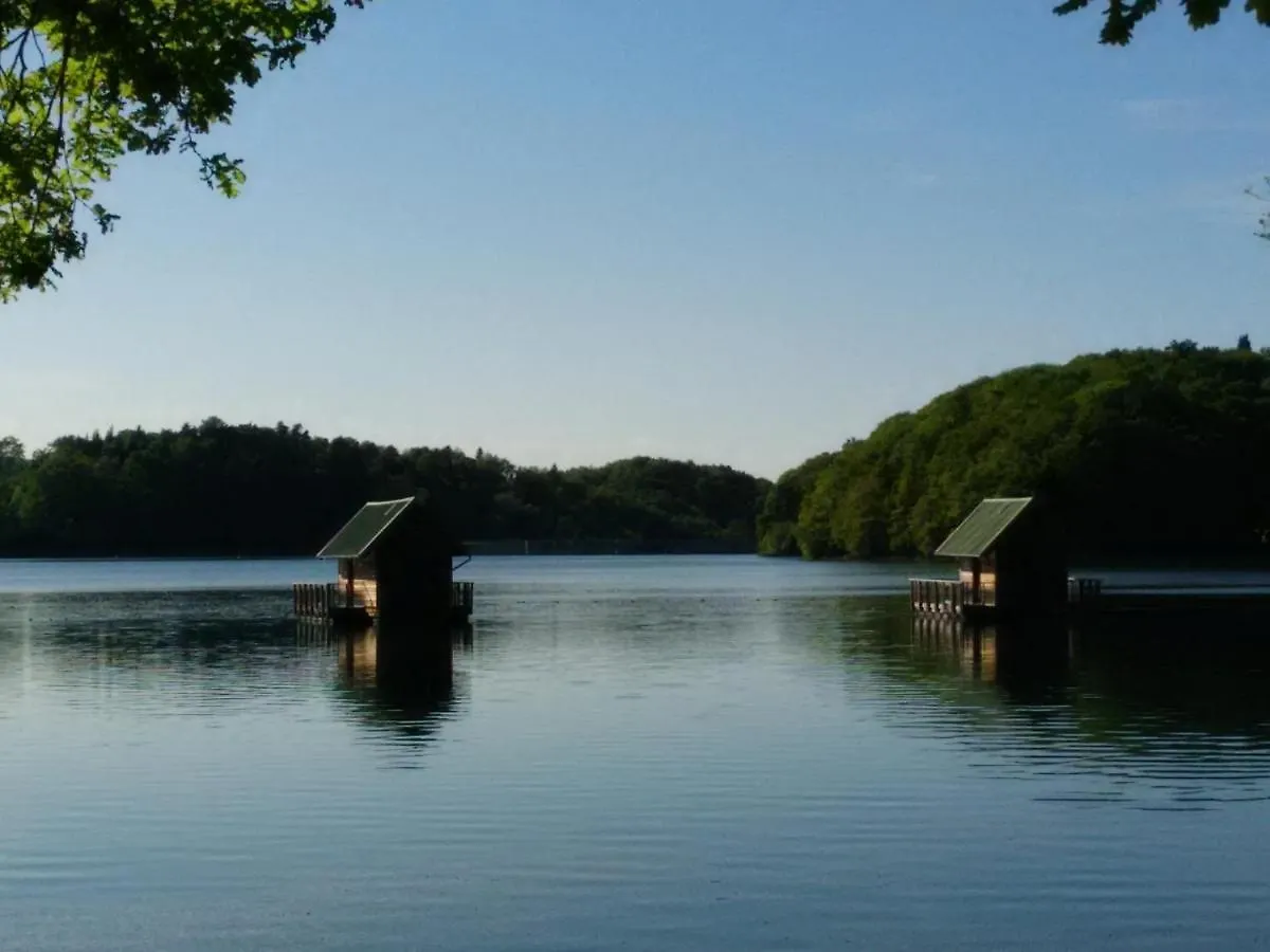 Les Chalets Flottants Des Planquettes Villa Saint-Etienne-Cantales